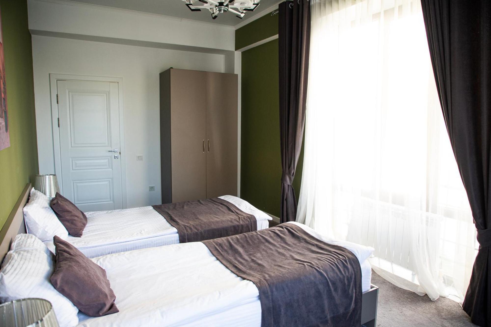 Casablanca Apart Hotel Bishkek Ngoại thất bức ảnh